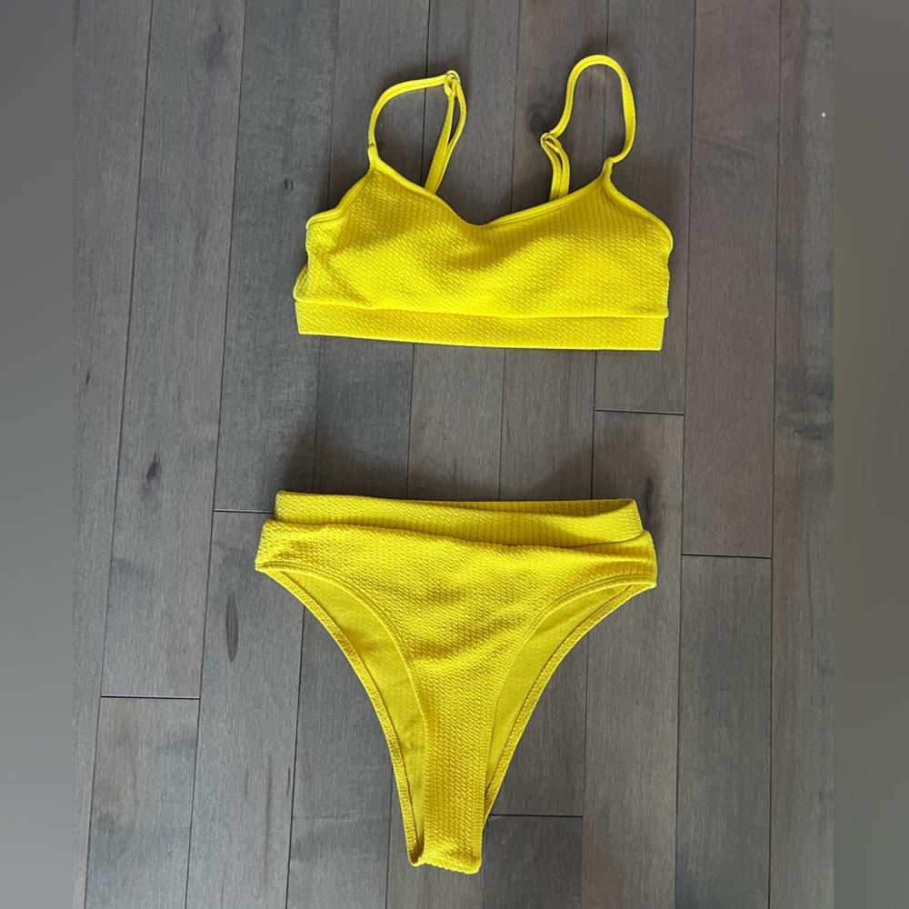 Yellow Ribbed scoop neck bikini top // XS